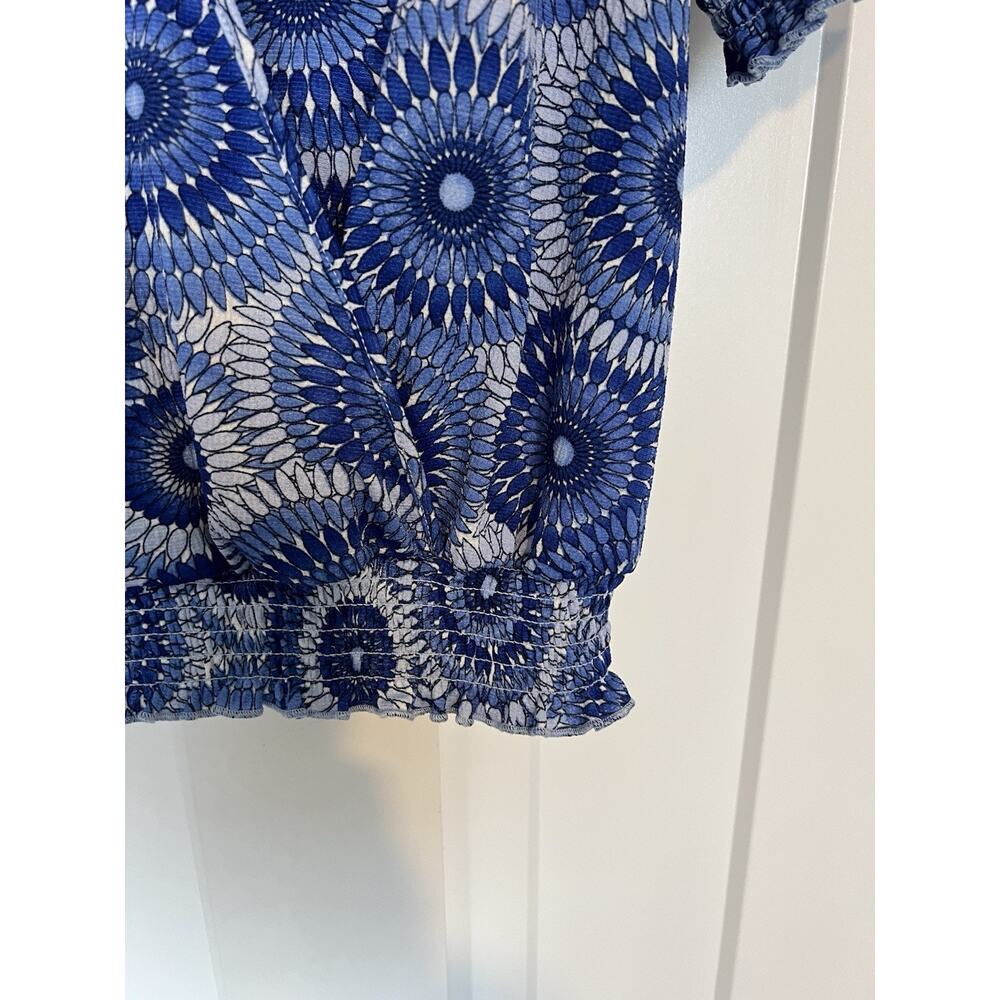 Melloday Women's Smocked Wrap Top Blue Floral Large - Picture 3 of 9